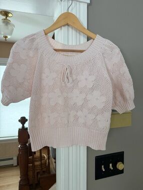 Women’s Pink Floral Knit Scoop Neck Sweater